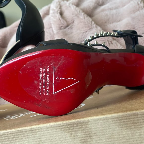 Sexy  LOUBOUTIN STILETTOS - Only Worn 1x! Size 6/ 36.5 (run big) - Picture 6 of 6